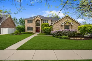 8127 Abbey Rd, Tinley Park, IL 60477 - Photo 1