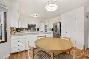 1605 Mayflower Dr, Dekalb, IL 60115 - Photo 11