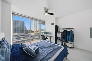 123 S Green St, Chicago, IL 60607 - Photo 13