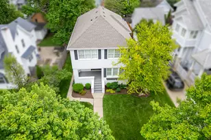 9 S Bruner St, Hinsdale, IL 60521 - Photo 3