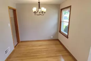 2067 Sherwin Ave, Des Plaines, IL 60018 - Photo 11