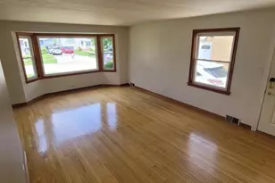 2067 Sherwin Ave, Des Plaines, IL 60018 - Photo 9