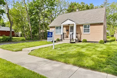 1012 Leith Avenue, Waukegan, IL 60085 - Photo 1