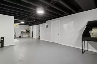 1012 Leith Ave, Waukegan, IL 60085 - Photo 25