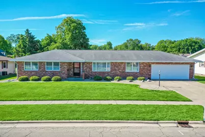 710 E Central Avenue, Princeton, IL 61356 - Photo 1