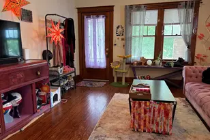 911 Clement St, Joliet, IL 60435 - Photo 11