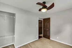 1313 Glendale Dr, Champaign, IL 61821 - Photo 17
