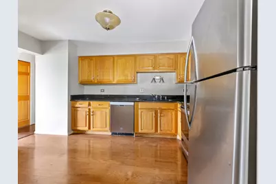 709 79th Street #404, Darien, IL 60561 - Photo 9