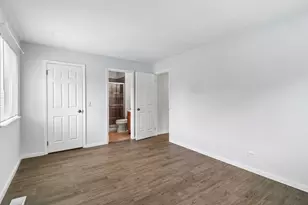 1102 Woodbury Ln, Wheeling, IL 60090 - Photo 21