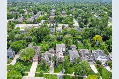 325 Ruby Street, Clarendon Hills, IL 60514 - Photo 49