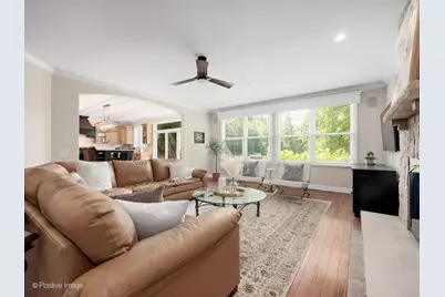325 Ruby Street, Clarendon Hills, IL 60514 - Photo 17