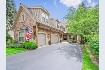 325 Ruby Street, Clarendon Hills, IL 60514 - Photo 1