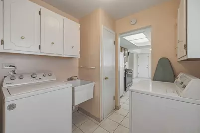 356 Banbury Avenue, Elk Grove Village, IL 60007 - Photo 11