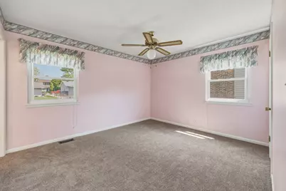 356 Banbury Avenue, Elk Grove Village, IL 60007 - Photo 13