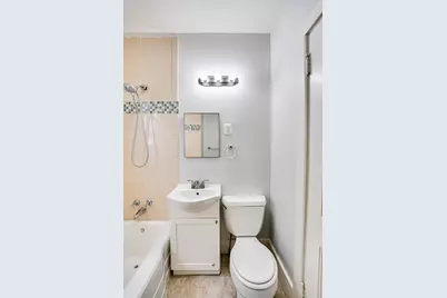 714 Sexton Street #1, Aurora, IL 60505 - Photo 9
