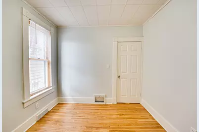 714 Sexton Street #1, Aurora, IL 60505 - Photo 11