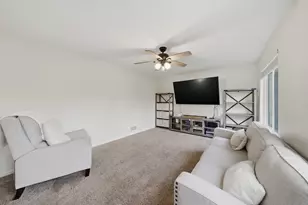 2432 Waterleaf Ln, Woodstock, IL 60098 - Photo 13
