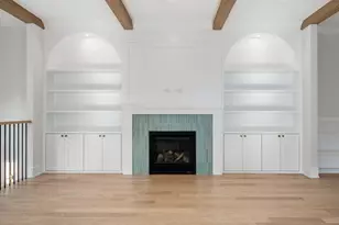 1303 W Barry Ave, Chicago, IL 60657 - Photo 11
