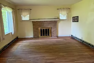 4442 Safford Rd, Rockford, IL 61101 - Photo 9