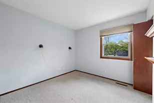 9517 Ballard Rd, Crystal Lake, IL 60014 - Photo 27