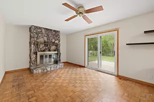 9517 Ballard Rd, Crystal Lake, IL 60014 - Photo 17