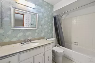 9517 Ballard Rd, Crystal Lake, IL 60014 - Photo 25