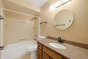 9517 Ballard Rd, Crystal Lake, IL 60014 - Photo 21