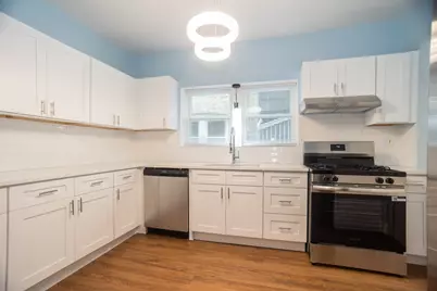 2226 W Arthur Avenue #1, Chicago, IL 60645 - Photo 5
