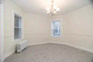 2226 W Arthur Ave, Chicago, IL 60645 - Photo 9