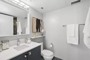 130 N Garland Ct, Chicago, IL 60602 - Photo 15