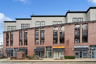 1739 N Clybourn Ave, Chicago, IL 60614 - Photo 1