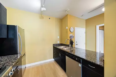 8 E Randolph Street #1803, Chicago, IL 60601 - Photo 5