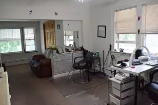 7030 W Wrightwood Ave, Chicago, IL 60707 - Photo 17