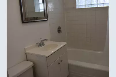 7030 W Wrightwood Avenue, Chicago, IL 60707 - Photo 9
