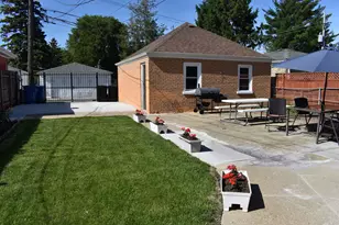 7030 W Wrightwood Ave, Chicago, IL 60707 - Photo 29