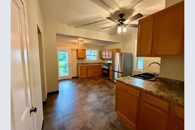610 W Union Street, Champaign, IL 61820 - Photo 7