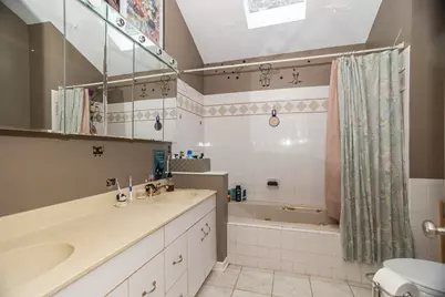 3512 N Bosworth Avenue, Chicago, IL 60657 - Photo 23