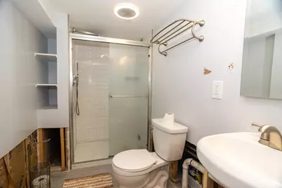 3512 N Bosworth Avenue, Chicago, IL 60657 - Photo 25