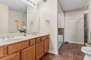 6420 Double Eagle Dr, Woodridge, IL 60517 - Photo 15