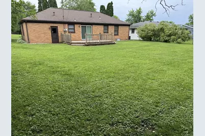 2006 Pine Street, Peru, IL 61354 - Photo 3