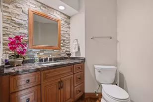 2506 Highland Dr, Palatine, IL 60067 - Photo 9
