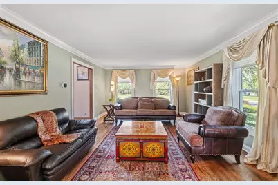 2506 Highland Drive, Palatine, IL 60067 - Photo 3