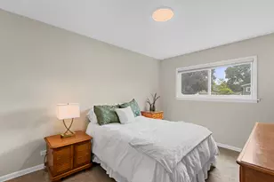 816 Holmes Ave, Deerfield, IL 60015 - Photo 15