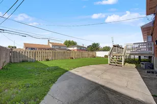 1217 Winston Dr, Melrose Park, IL 60160 - Photo 17