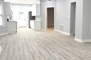 2442 N Lawndale Ave, Chicago, IL 60647 - Photo 13