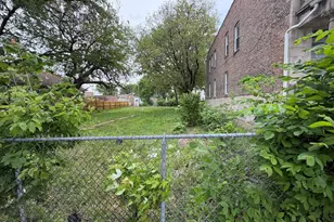 6747 S Sangamon St, Chicago, IL 60621 - Photo 1
