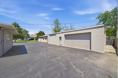 2304 Plainfield Road, Crest Hill, IL 60403 - Photo 35