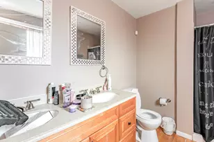 [Address not provided], Chicago, IL 60652 - Photo 7