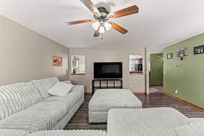 200 Fernwood Road, Montgomery, IL 60538 - Photo 5