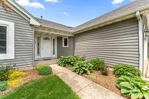 200 Fernwood Rd, Montgomery, IL 60538 - Photo 3